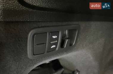 Внедорожник / Кроссовер Audi SQ7 2020 в 