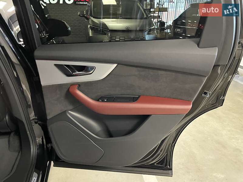Позашляховик / Кросовер Audi SQ7 2020 в Львові