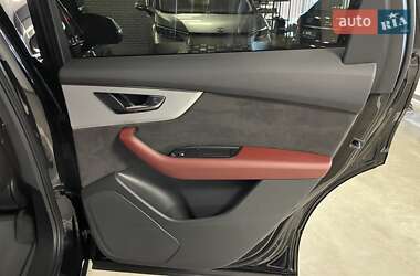 Внедорожник / Кроссовер Audi SQ7 2020 в 