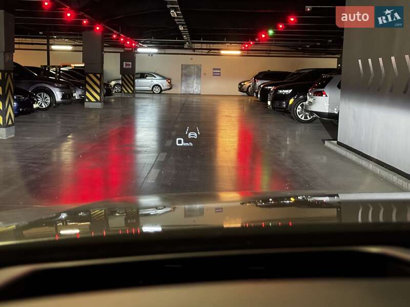 Позашляховик / Кросовер Audi SQ7 2023 в Києві