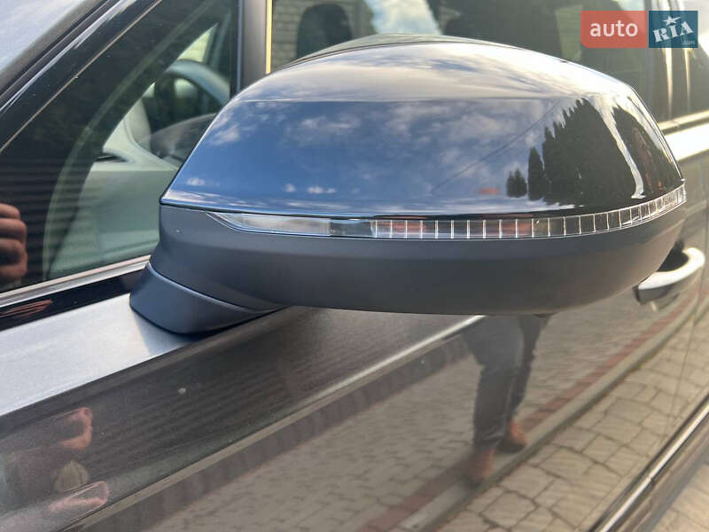 Внедорожник / Кроссовер Audi SQ7 2019 в Луцке