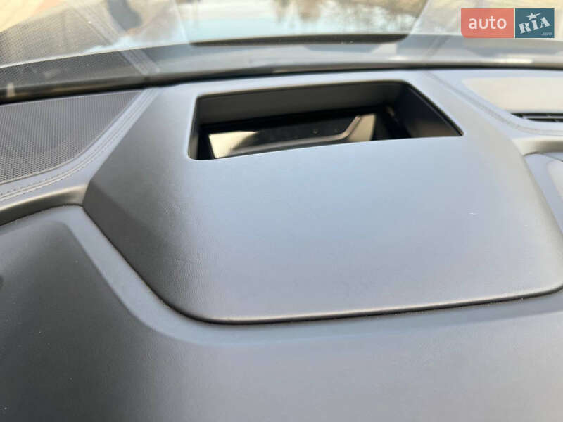 Внедорожник / Кроссовер Audi SQ7 2019 в Луцке