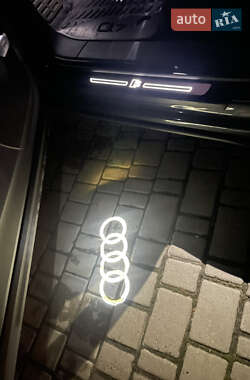 Внедорожник / Кроссовер Audi SQ7 2019 в 