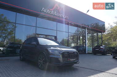 Позашляховик / Кросовер Audi SQ7 2021 в 