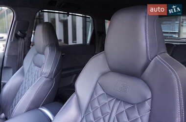 Позашляховик / Кросовер Audi SQ7 2021 в 