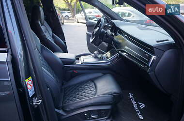 Позашляховик / Кросовер Audi SQ7 2021 в 