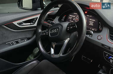 Внедорожник / Кроссовер Audi SQ7 2016 в 
