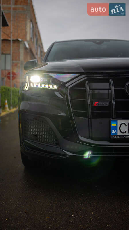 Внедорожник / Кроссовер Audi SQ7 2023 в Черновцах