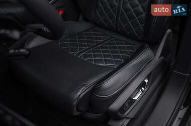 Внедорожник / Кроссовер Audi SQ7 2023 в 
