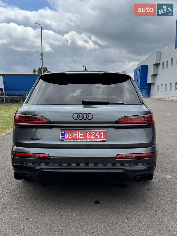 Внедорожник / Кроссовер Audi SQ7 2020 в Ковеле