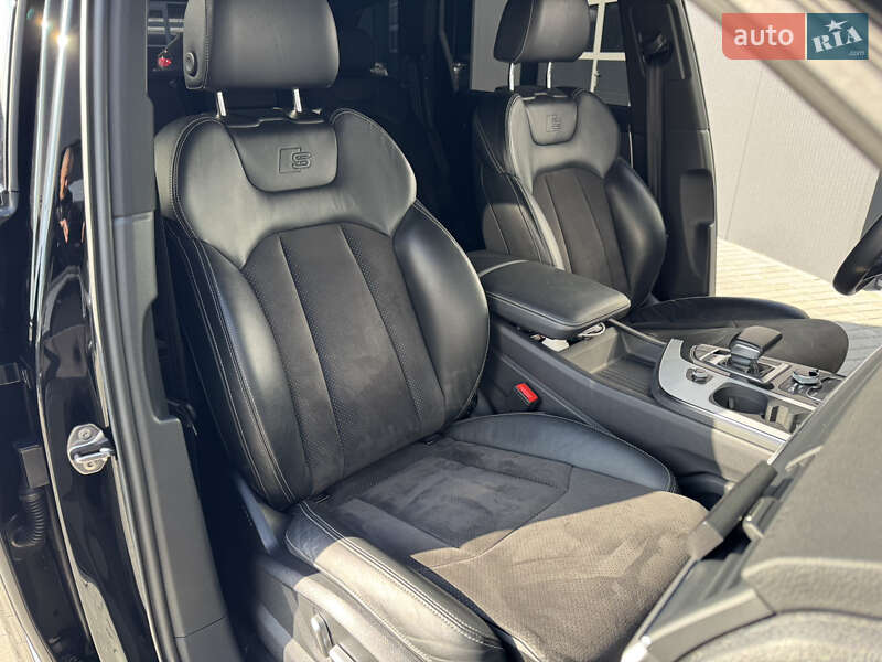 Внедорожник / Кроссовер Audi SQ7 2017 в Мукачево фото 64 Внедорожник / Кроссовер Audi SQ7 2017 в Мукачево