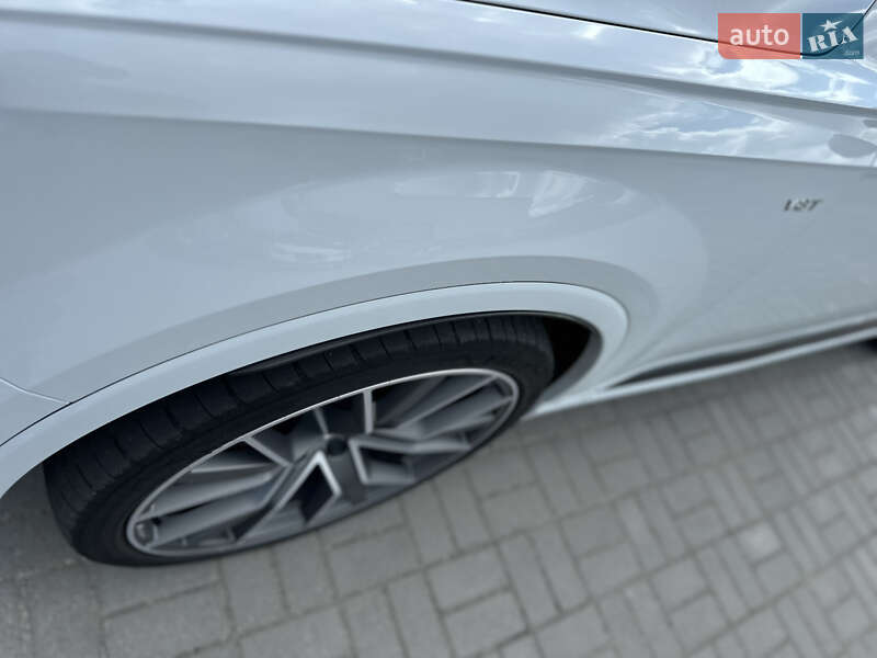 Внедорожник / Кроссовер Audi SQ7 2017 в Ужгороде