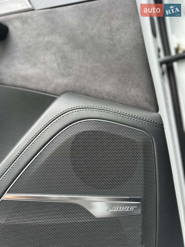 Внедорожник / Кроссовер Audi SQ7 2017 в Ужгороде