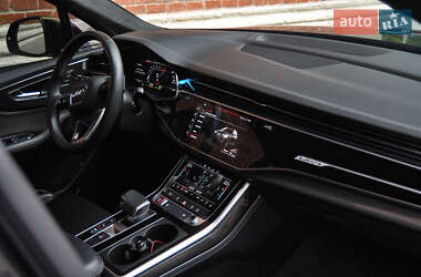 Внедорожник / Кроссовер Audi SQ7 2021 в 