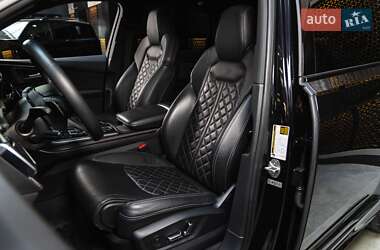 Внедорожник / Кроссовер Audi SQ7 2020 в 
