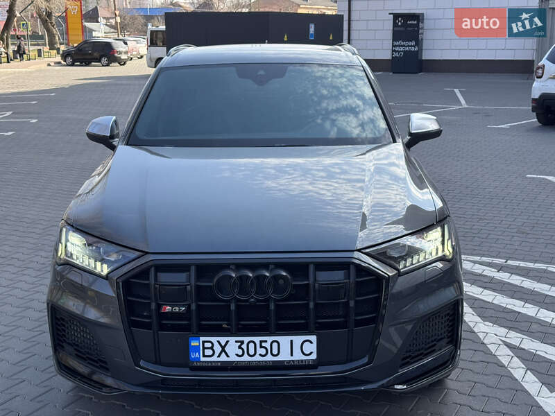 Внедорожник / Кроссовер Audi SQ7 2021 в Хмельницком