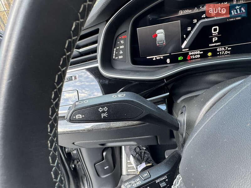 Внедорожник / Кроссовер Audi SQ7 2021 в Хмельницком