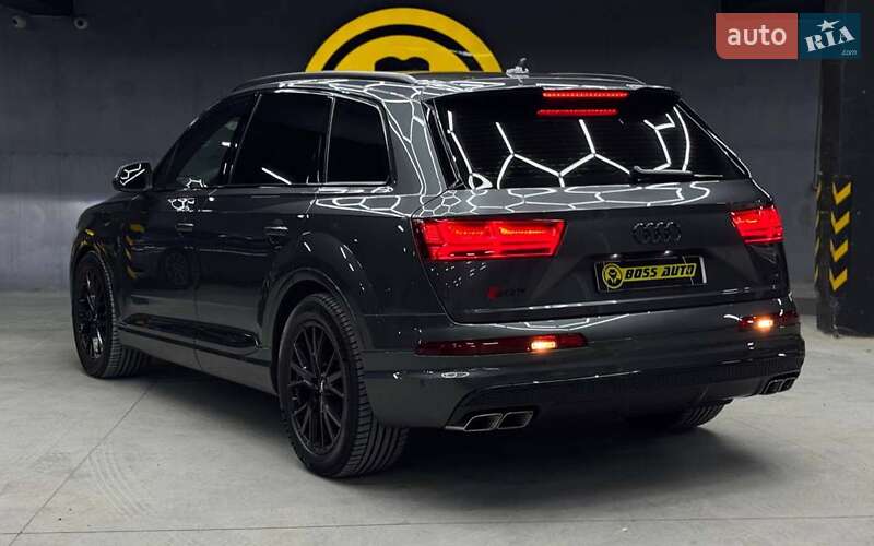 Внедорожник / Кроссовер Audi SQ7 2018 в Черновцах