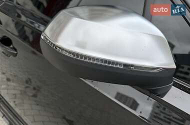 Внедорожник / Кроссовер Audi SQ7 2024 в 