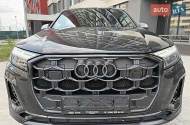 Внедорожник / Кроссовер Audi SQ7 2024 в 