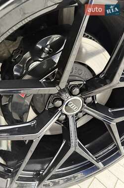 Внедорожник / Кроссовер Audi SQ7 2024 в 