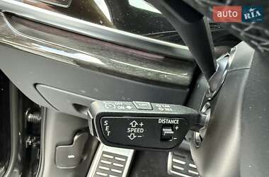 Внедорожник / Кроссовер Audi SQ7 2024 в 