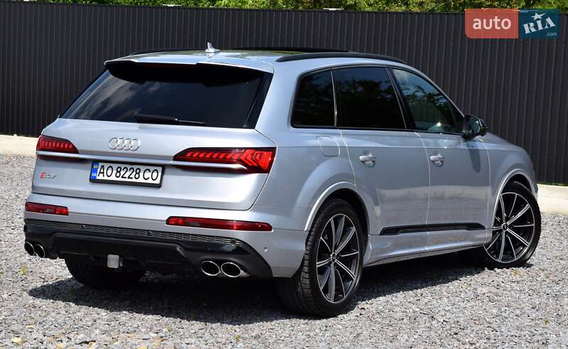 Внедорожник / Кроссовер Audi SQ7 2020 в Дрогобыче