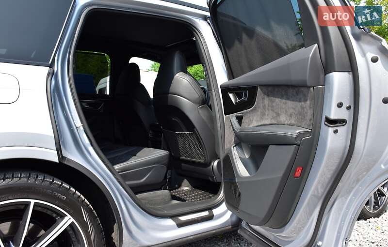 Внедорожник / Кроссовер Audi SQ7 2020 в Дрогобыче
