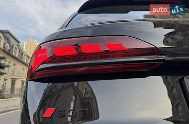Внедорожник / Кроссовер Audi SQ7 2024 в 
