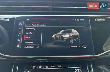 Внедорожник / Кроссовер Audi SQ7 2024 в 