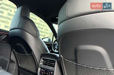 Внедорожник / Кроссовер Audi SQ7 2024 в 
