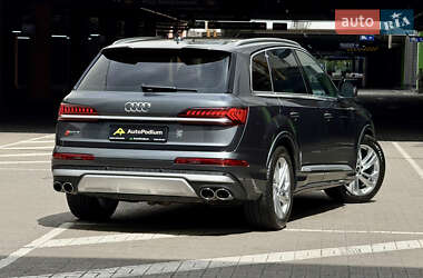 Внедорожник / Кроссовер Audi SQ7 2021 в 