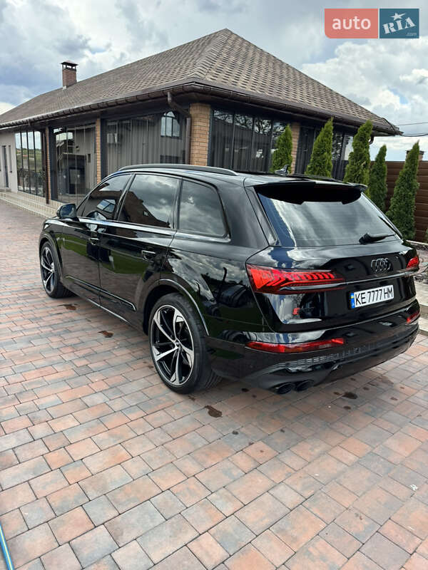 Внедорожник / Кроссовер Audi SQ7 2021 в Кривом Роге фото 5 Внедорожник / Кроссовер Audi SQ7 2021 в Кривом Роге
