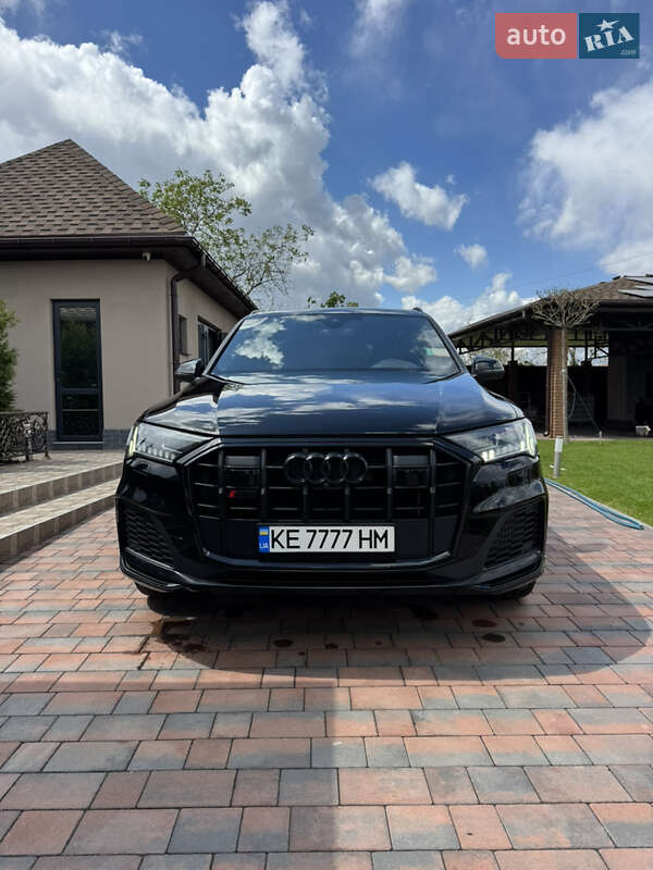 Внедорожник / Кроссовер Audi SQ7 2021 в Кривом Роге фото 8 Внедорожник / Кроссовер Audi SQ7 2021 в Кривом Роге