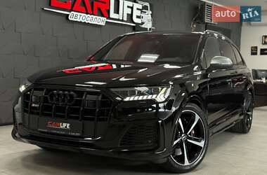 Внедорожник / Кроссовер Audi SQ7 2021 в 