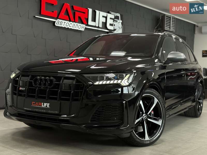 Внедорожник / Кроссовер Audi SQ7 2021 в 