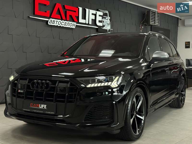 Внедорожник / Кроссовер Audi SQ7 2021 в Тернополе