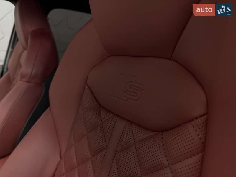 Внедорожник / Кроссовер Audi SQ7 2021 в Тернополе