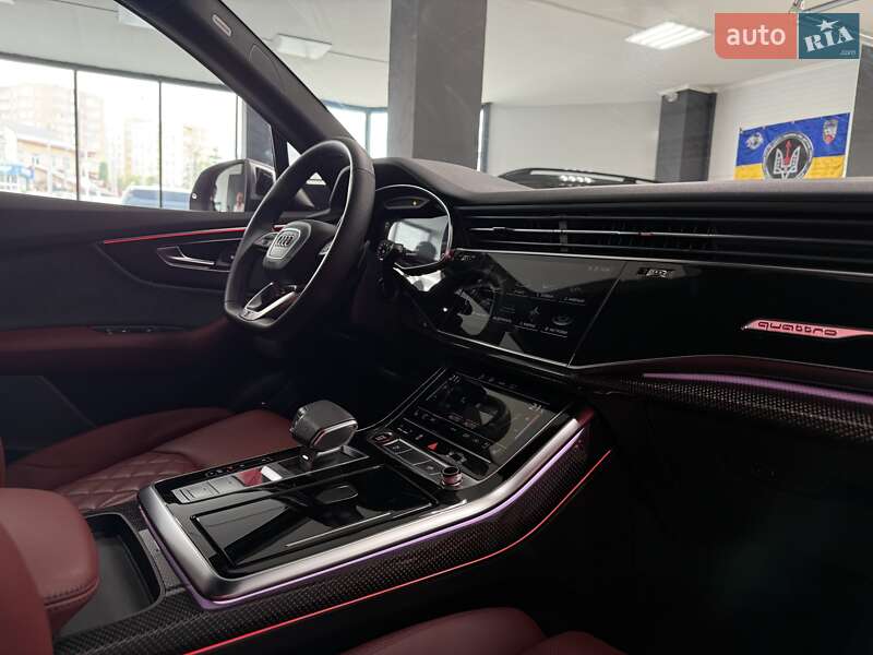 Внедорожник / Кроссовер Audi SQ7 2021 в Тернополе
