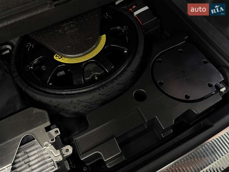 Внедорожник / Кроссовер Audi SQ7 2021 в Тернополе