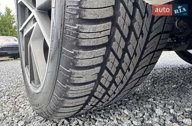 Внедорожник / Кроссовер Audi SQ7 2017 в 
