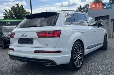 Внедорожник / Кроссовер Audi SQ7 2017 в 