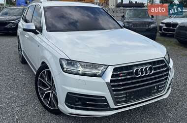 Внедорожник / Кроссовер Audi SQ7 2017 в 