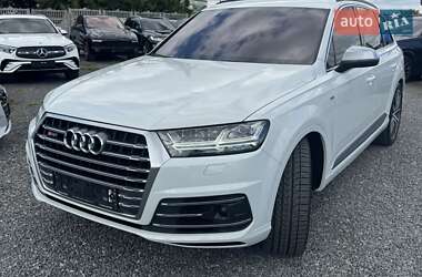 Внедорожник / Кроссовер Audi SQ7 2017 в 