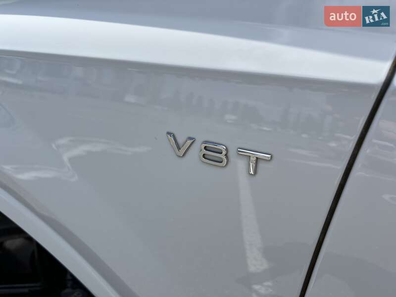 Внедорожник / Кроссовер Audi SQ7 2017 в Киеве