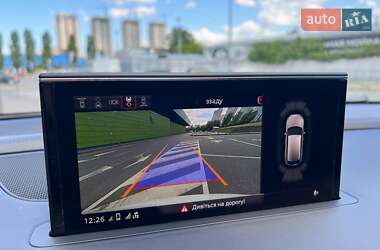 Внедорожник / Кроссовер Audi SQ7 2017 в 