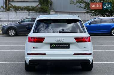 Внедорожник / Кроссовер Audi SQ7 2017 в 