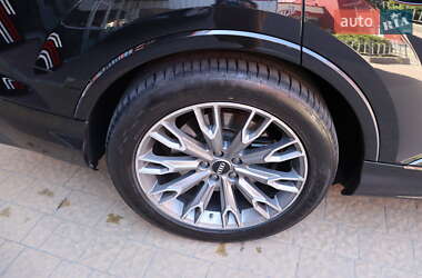 Внедорожник / Кроссовер Audi SQ7 2023 в 