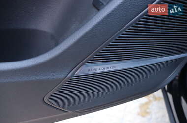 Внедорожник / Кроссовер Audi SQ7 2023 в 