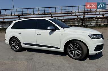 Внедорожник / Кроссовер Audi SQ7 2017 в 